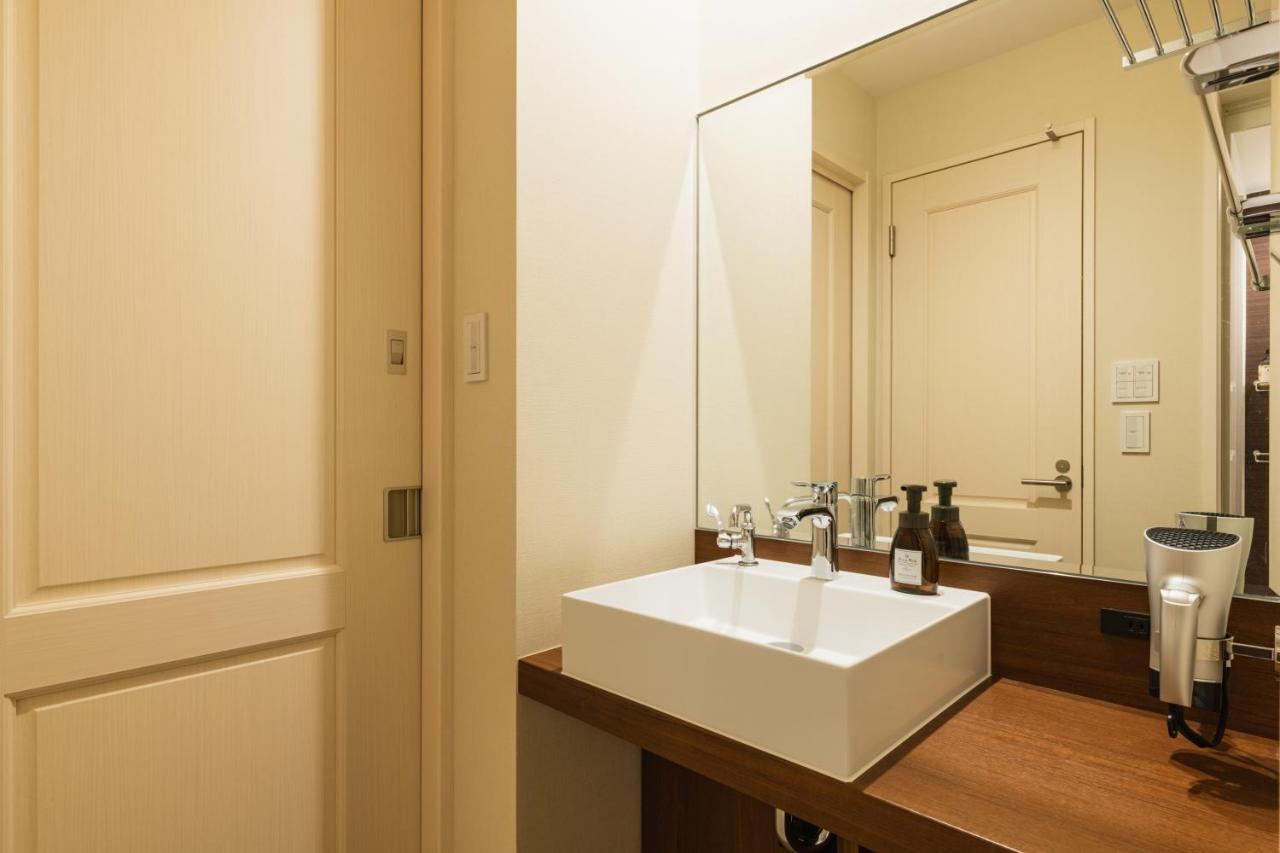 Grand Base Hakata-I Aparthotel Fukuoka  Bagian luar foto